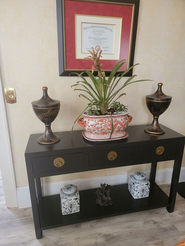 Customer's Asian furnishing elmwood black ming style console table