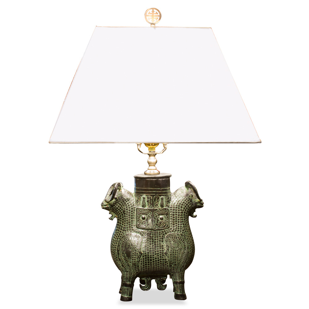 Antique Replica Bronze Vessel Asian Table Lamp